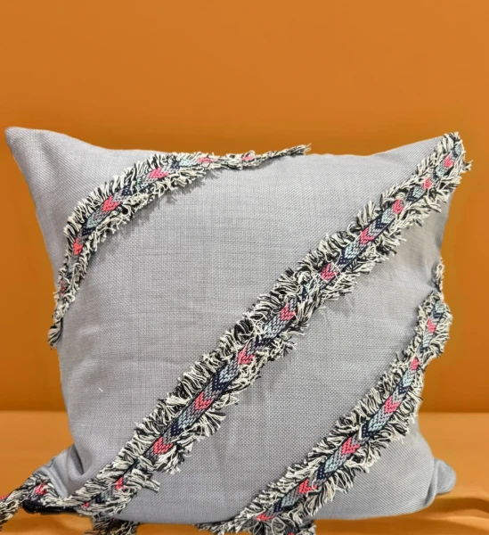 Hint Desenli Keten Tasarım Kırlent 45x45 cm – 4 Adet
